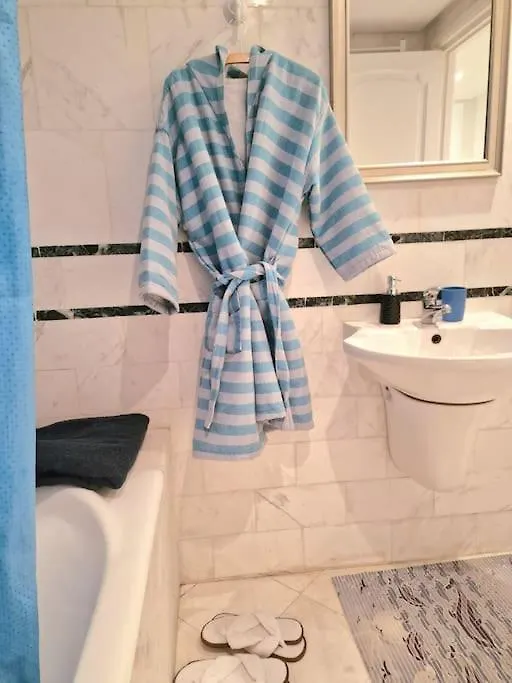 Apartament The Bleu Sea Tunis 0*,  Tunezja