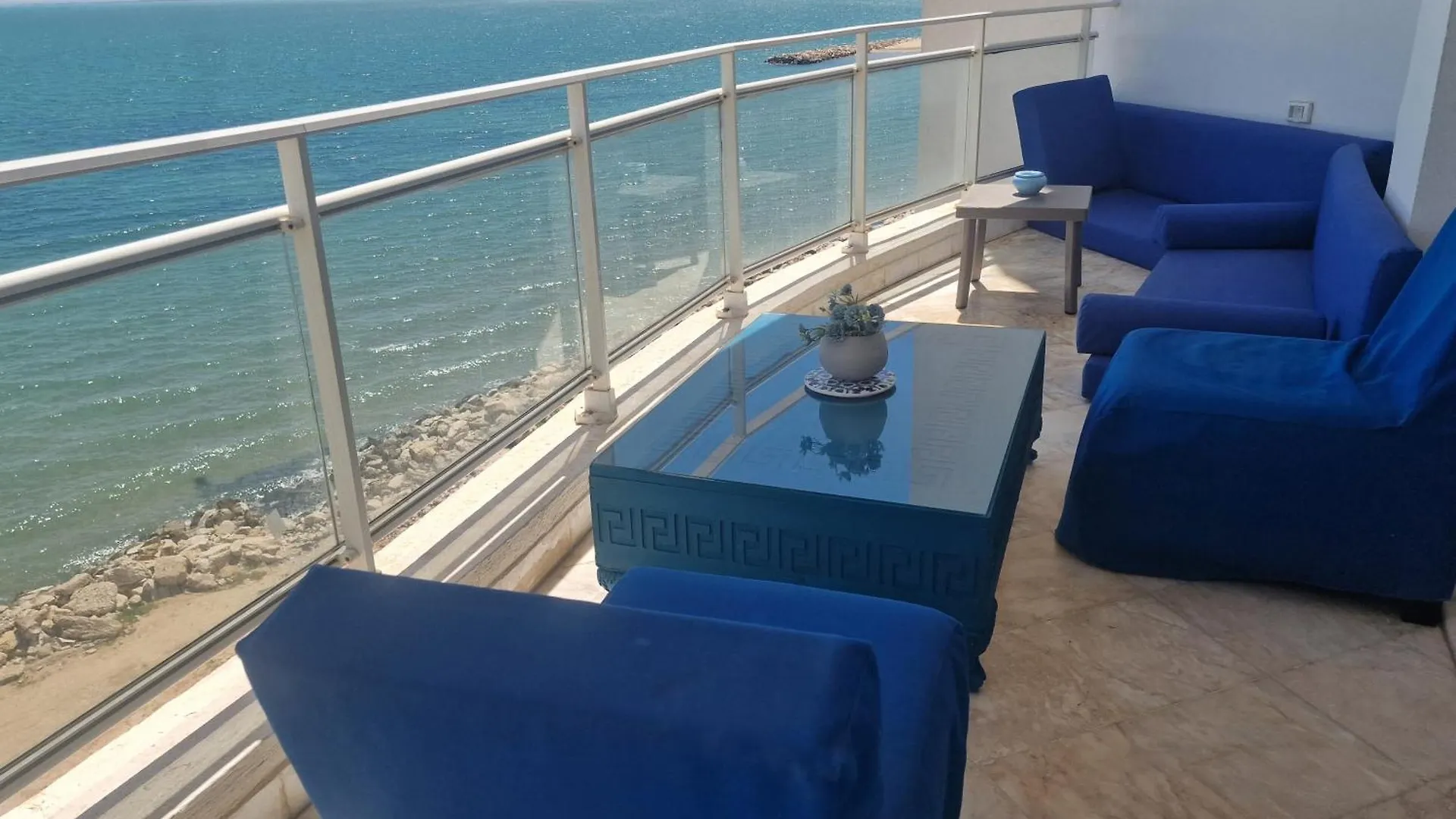The Bleu Sea Apartment Tunis